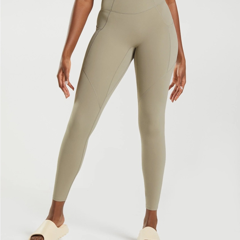 Whitney Simmons Gymshark Pocket Leggings